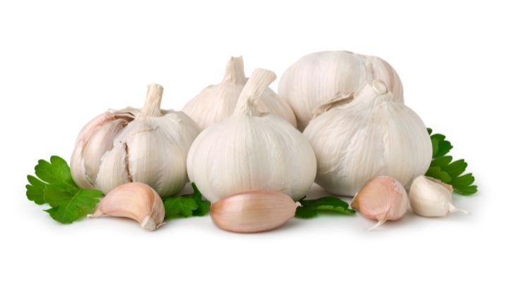 Put a piece of garlic in this part of your body and you will see what happens to your health